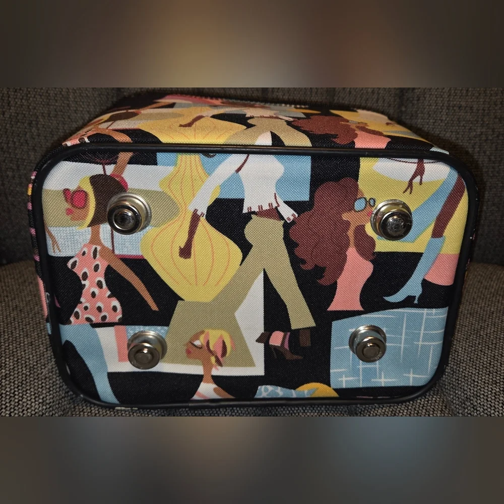 Diva Makeup Bag Vanity Case with A Black White Gingham Lining and Mirror Inside